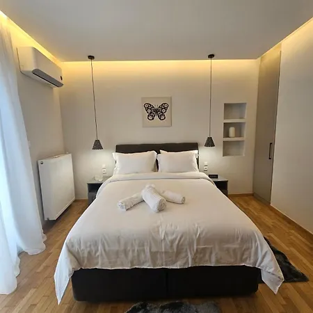 Apartment Luxury In Center Larissa