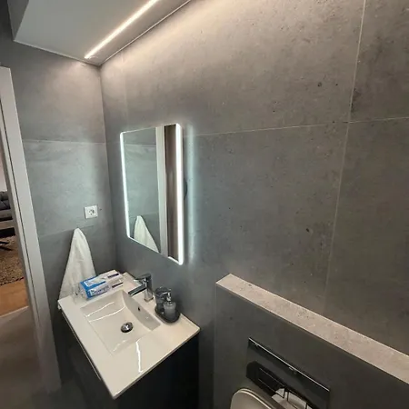 Luxury In Center * Larissa