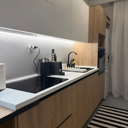 Luxury In Center *
