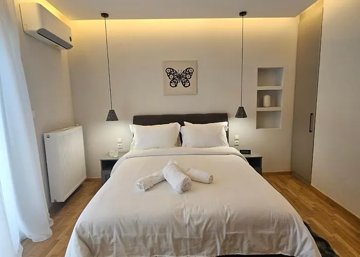 Apartment Luxury In Center Larissa