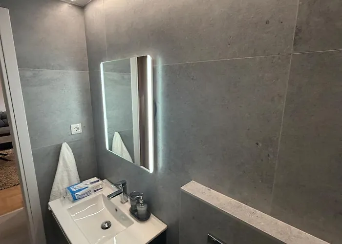 Luxury In Center * Larissa